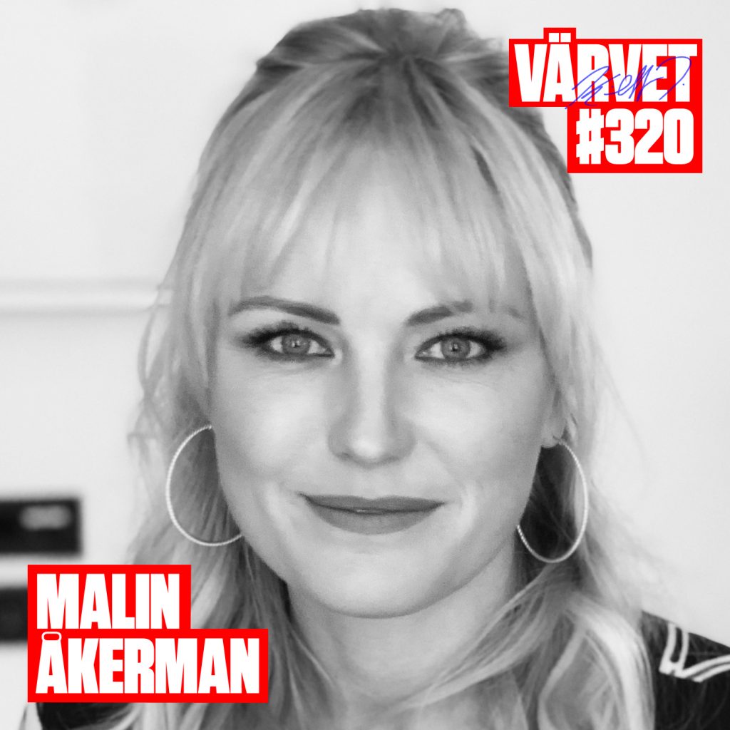 320: Malin Åkerman